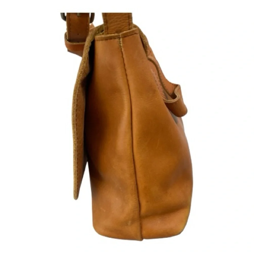 Raven + Lily Tan Leather Messenger Bag Cognac Crossbody Classic Weathered Boho